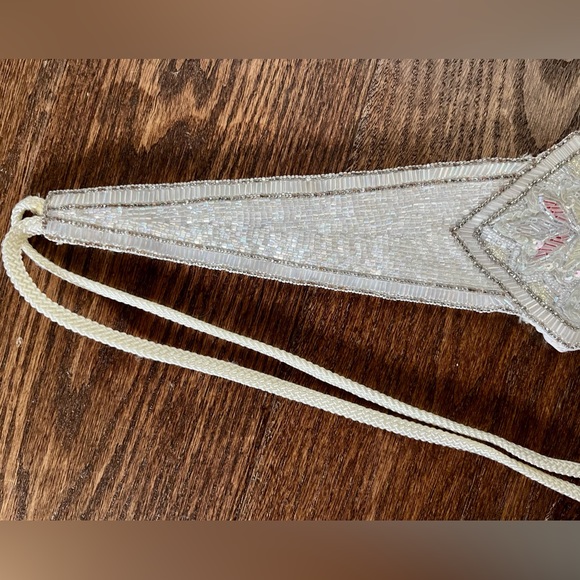 Hand Beaded Christian Dior Ceintures Beaded Sequins Belt White Silver Pink - Picture 8 of 13